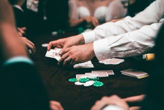 game crypto Debet
